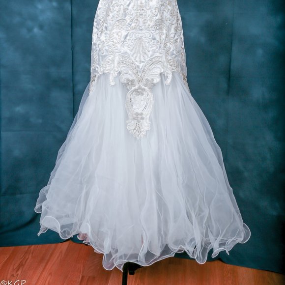 Vintage Wedding Dress + Vail  Mermaid White 4 - Picture 3 of 16